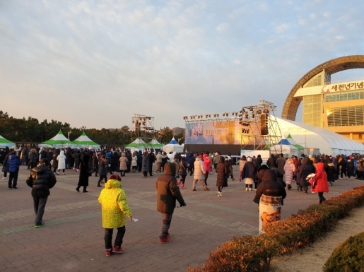 ���� ����4