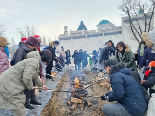 ���� ����4