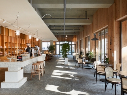 ���� ����4